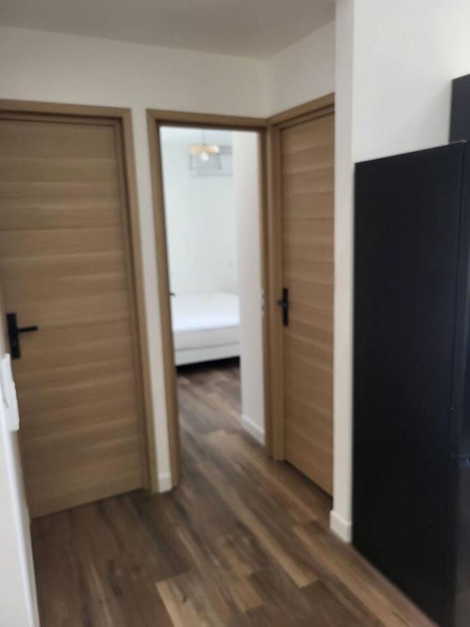 Appartement Jacuzzi 나르본 외부 사진
