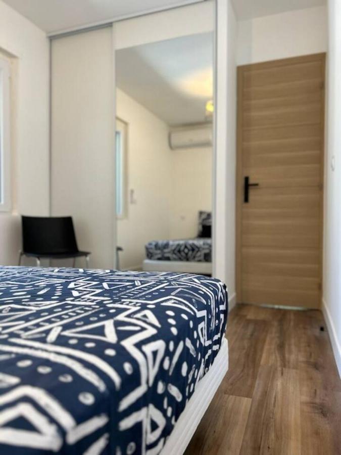 Appartement Jacuzzi 나르본 외부 사진